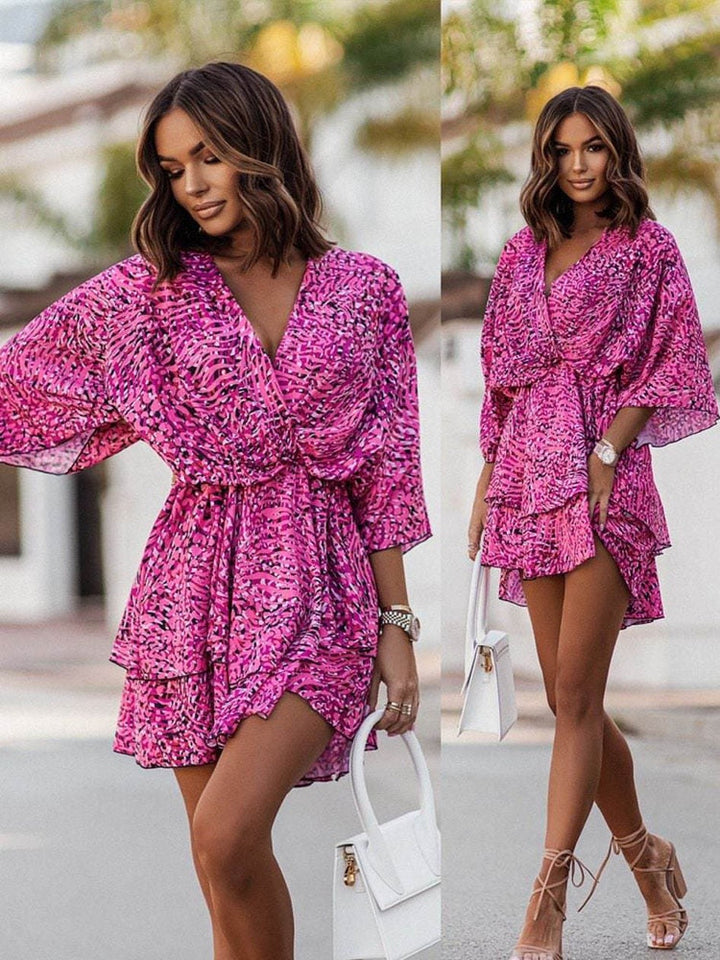 Vestido mini con escote en V para mujer de Noelia | Transpirable, cómodo y versátil para looks de verano