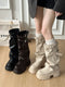 Botins de plataforma com tiras e fivelas