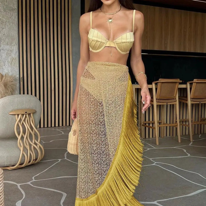 Conjunto playero Elisa Refined con falda de encaje y flecos elegantes | Bohemio y chic