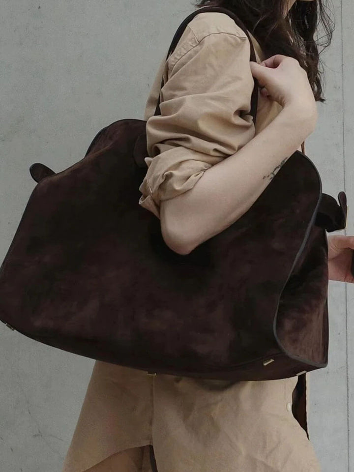 Grand sac à main élégant pour dames en cuir végétal et au design spacieux