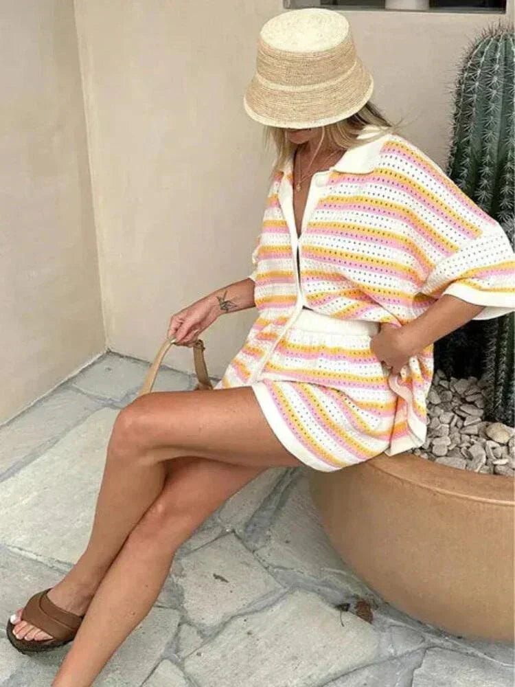 Jenica | Ensemble d'été rayé aux couleurs pastel pour femmes - pour la plage & la ville