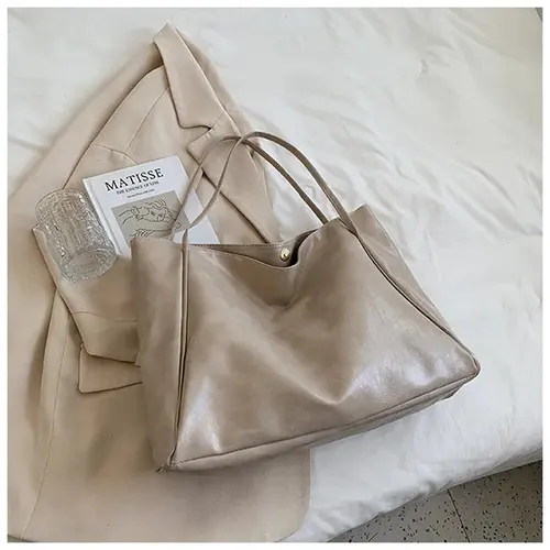 Borsa a tracolla spaziosa Valery | Borsa a mano elegante e leggera per ogni occasione