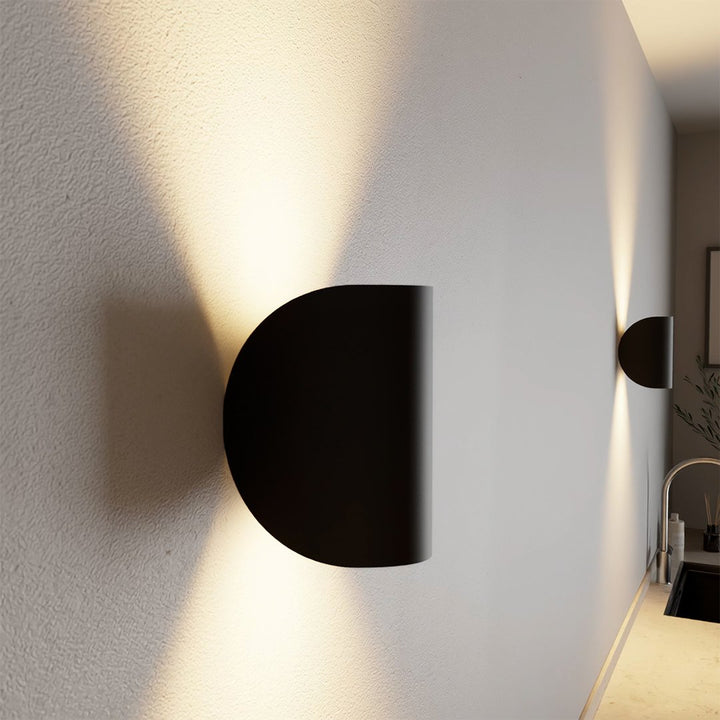 Applique LED à croissant réglable - Design moderne pour l'intérieur et l'extérieur