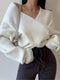 Viola | Elegante maglione incrociato da donna: comfort e stile sofisticato