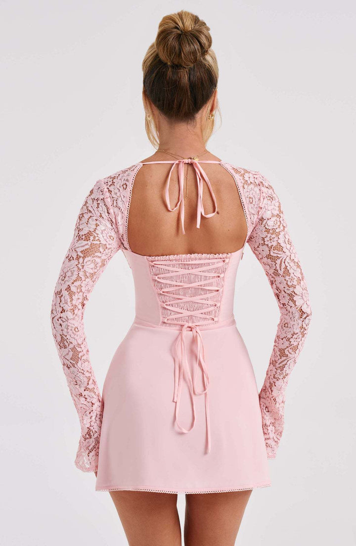 Mini abito elegante in pizzo Vogue | Perfetto per occasioni speciali e uscite chic