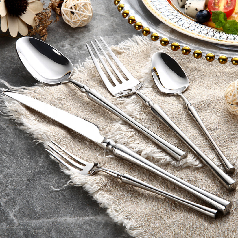 PureSet Set de Couverts 24 Pièces | Acier Inox Noir Élégant pour Tous les Repas