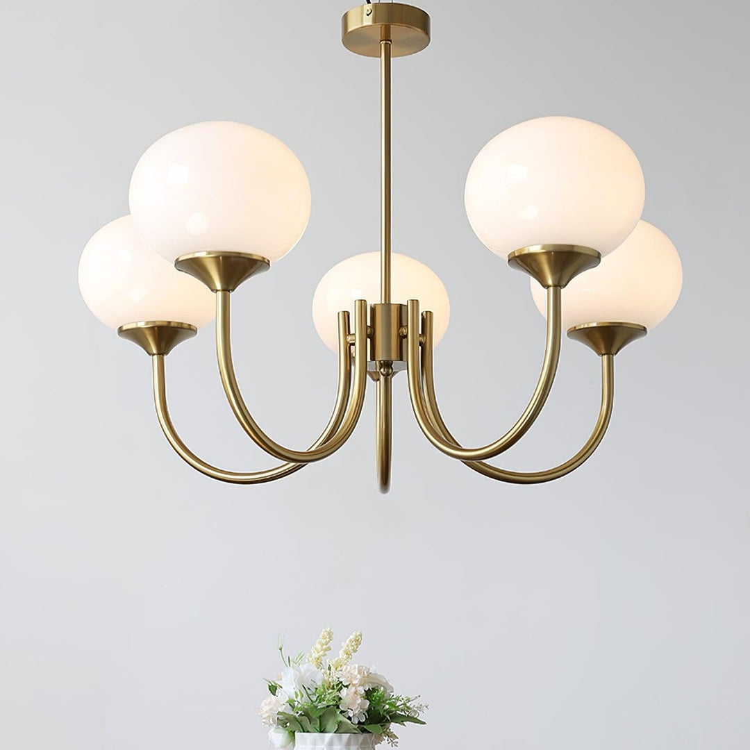 Lustre Moderno em Latão | Iluminação de Teto Elegante com Globos em Vidro