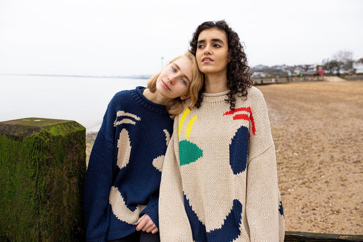 Chaya Pull Oversized Design avec Motif Smiley | Confort et Style Décontracté