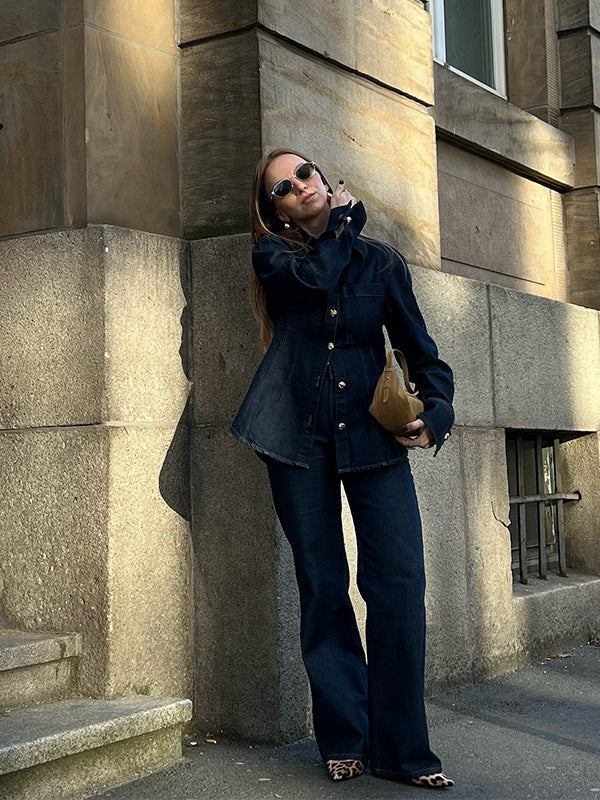 Denna Ensemble Denim pour femme avec jeans flare & chemisier oversized | Combinaison polyvalente et moderne