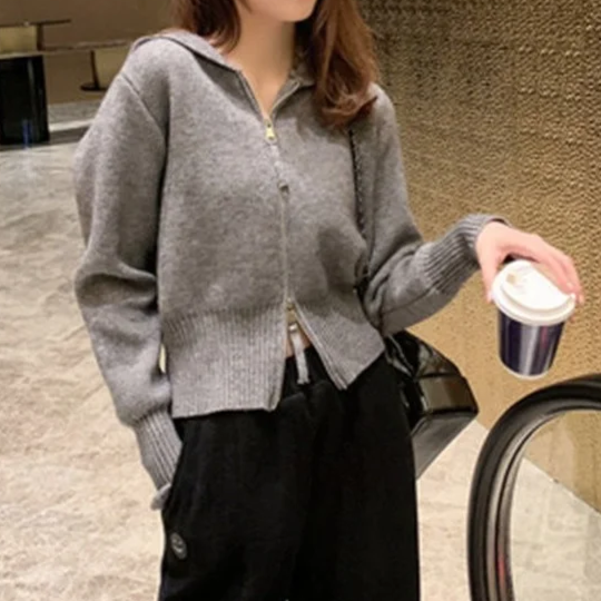 Emma | Cardigan Court Unique & Élégant pour un Style Tendance