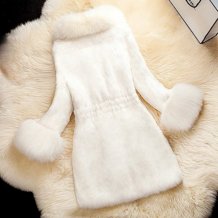 Pina Manteau en Peluche Tendance pour Femme | Chaleureux & Élégant