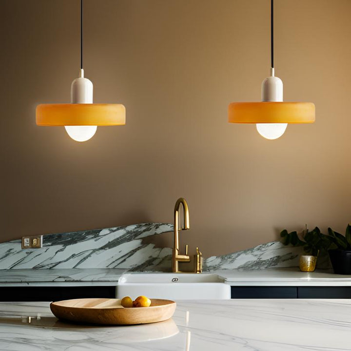 Lámpara colgante de vidrio coloreado | Diseño moderno y elegante