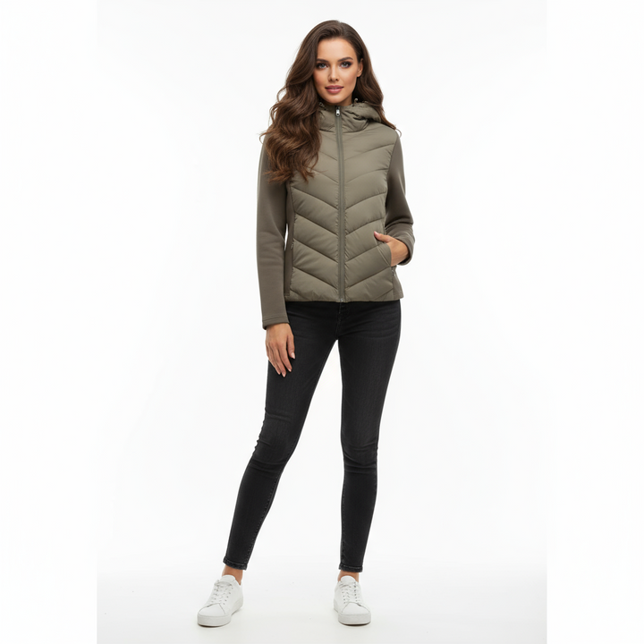 Veste matelassée femme légère | capuche fixe et coupe profilée, automne-hiver