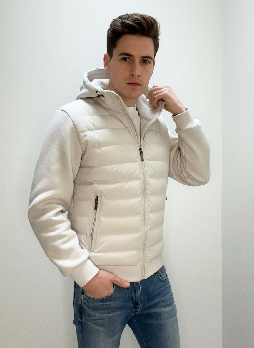 Veste matelassée homme légère avec capuche doublée et poches zippées style urbain