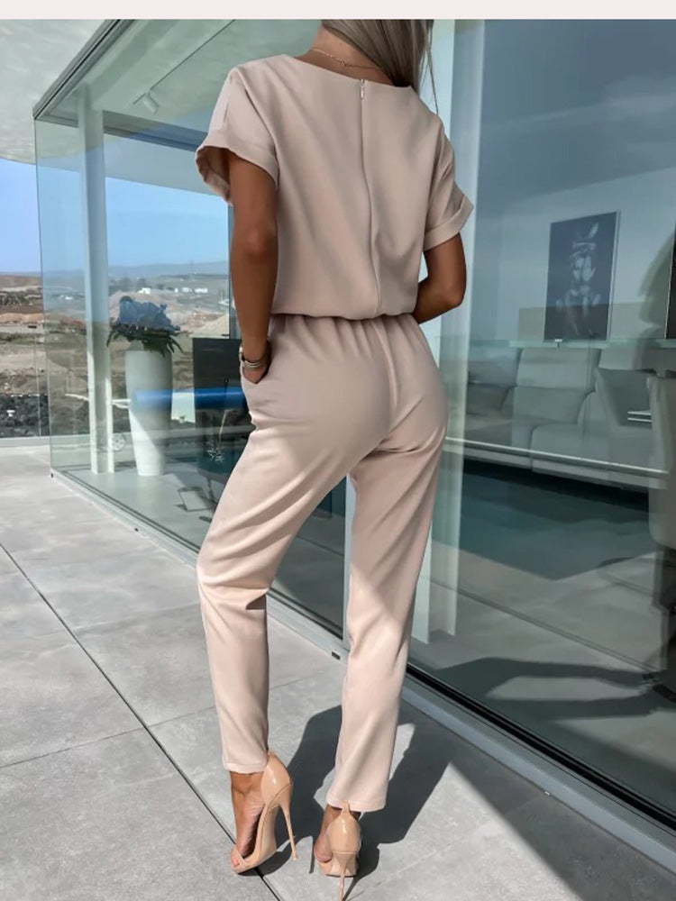 Elara Combinaison femme avec col en V | Une pièce élégante avec noeud & jambes larges